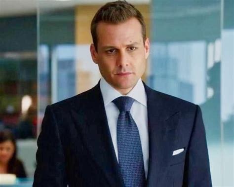 harvey specter suits black tie.